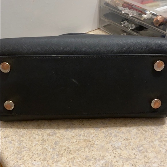 Vrai Sac à main Michael kors 120$ - Picture 6 of 8